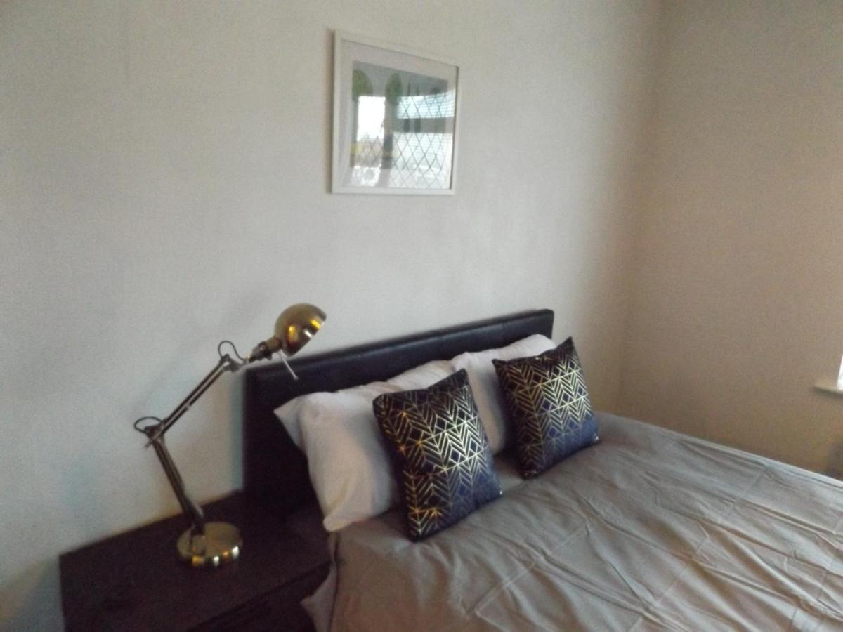 Homestay Coventry Rooms *