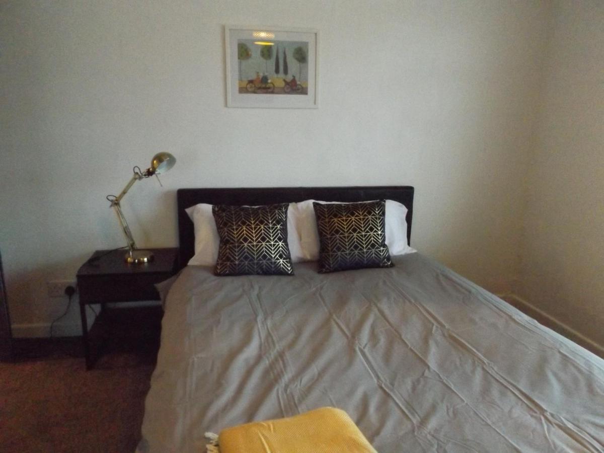 Homestay Coventry Rooms *